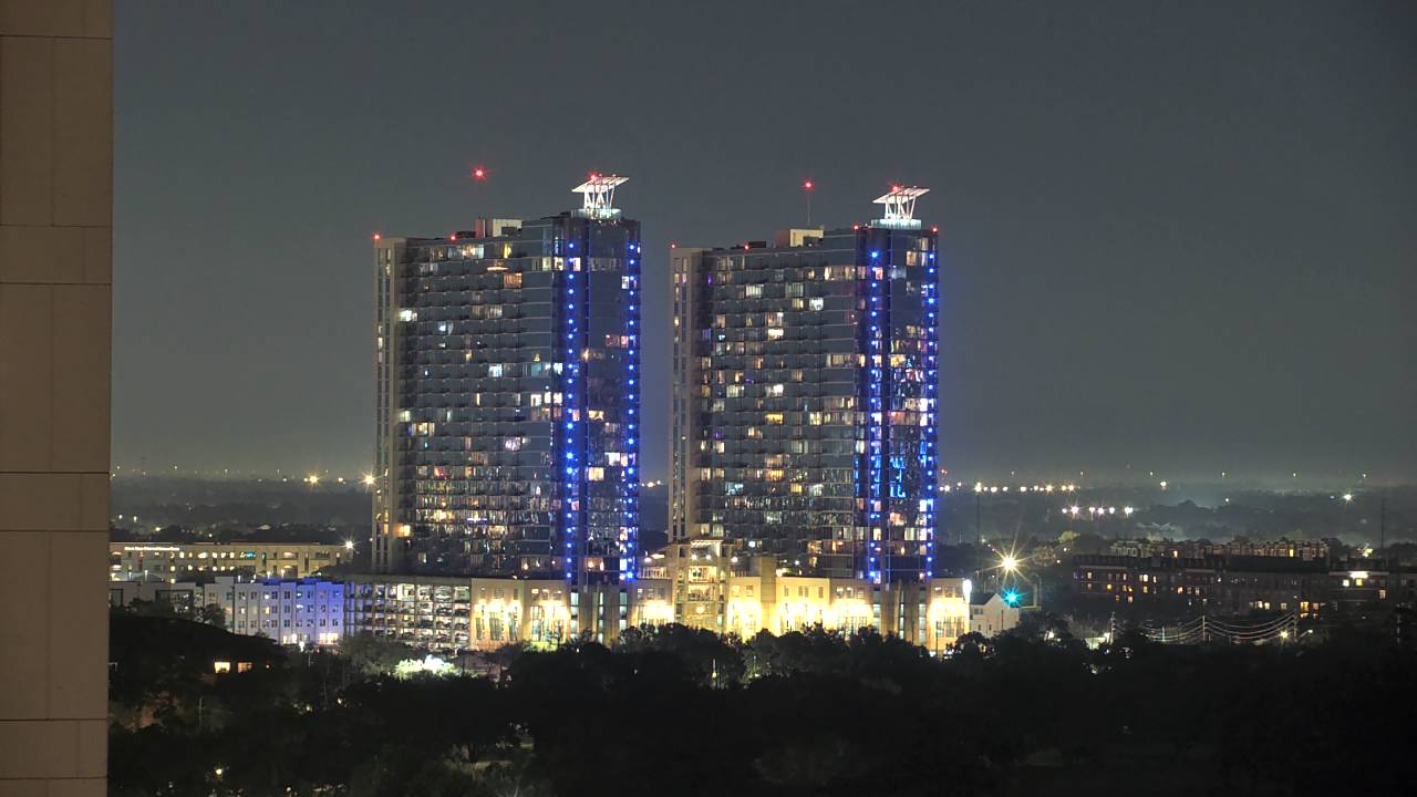 Thumbnail for current weather camera view from Hotel ZaZa in Houston, Texas