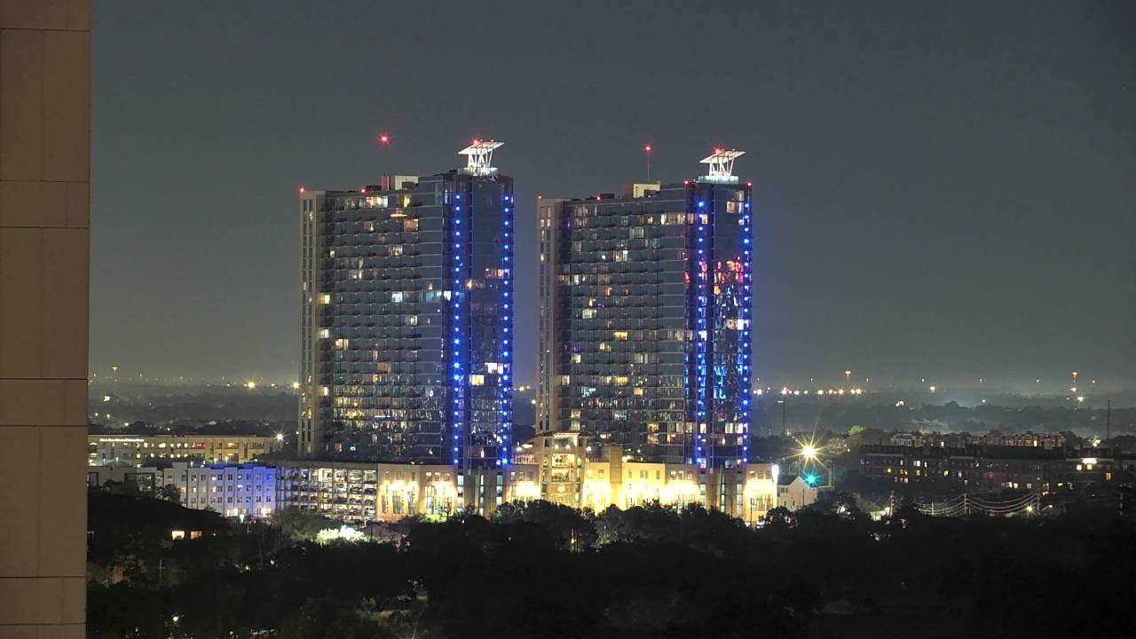 Thumbnail for current weather camera view from Hotel ZaZa in Houston, Texas