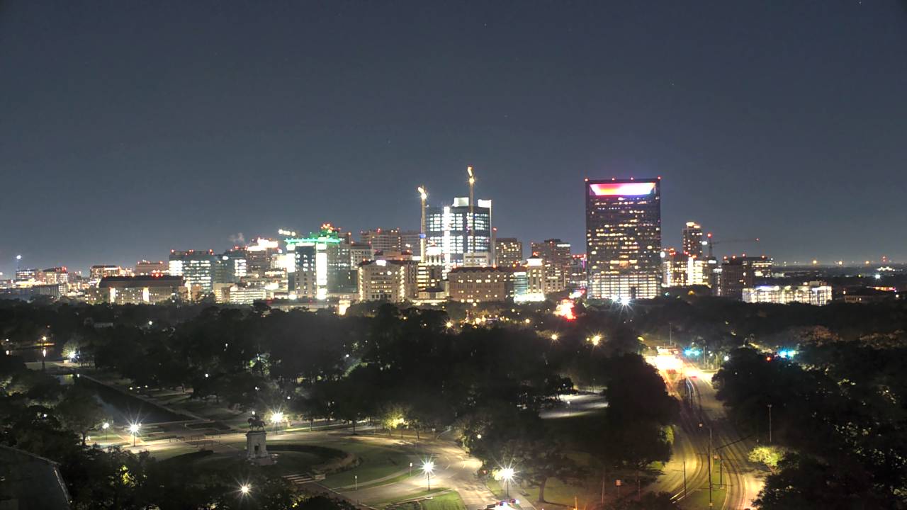 Thumbnail for current weather camera view from Hotel ZaZa in Houston, Texas