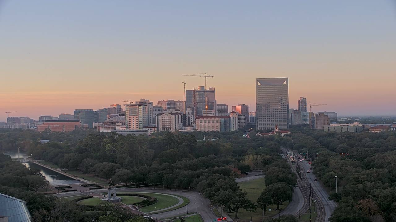 Thumbnail for current weather camera view from Hotel ZaZa in Houston, Texas