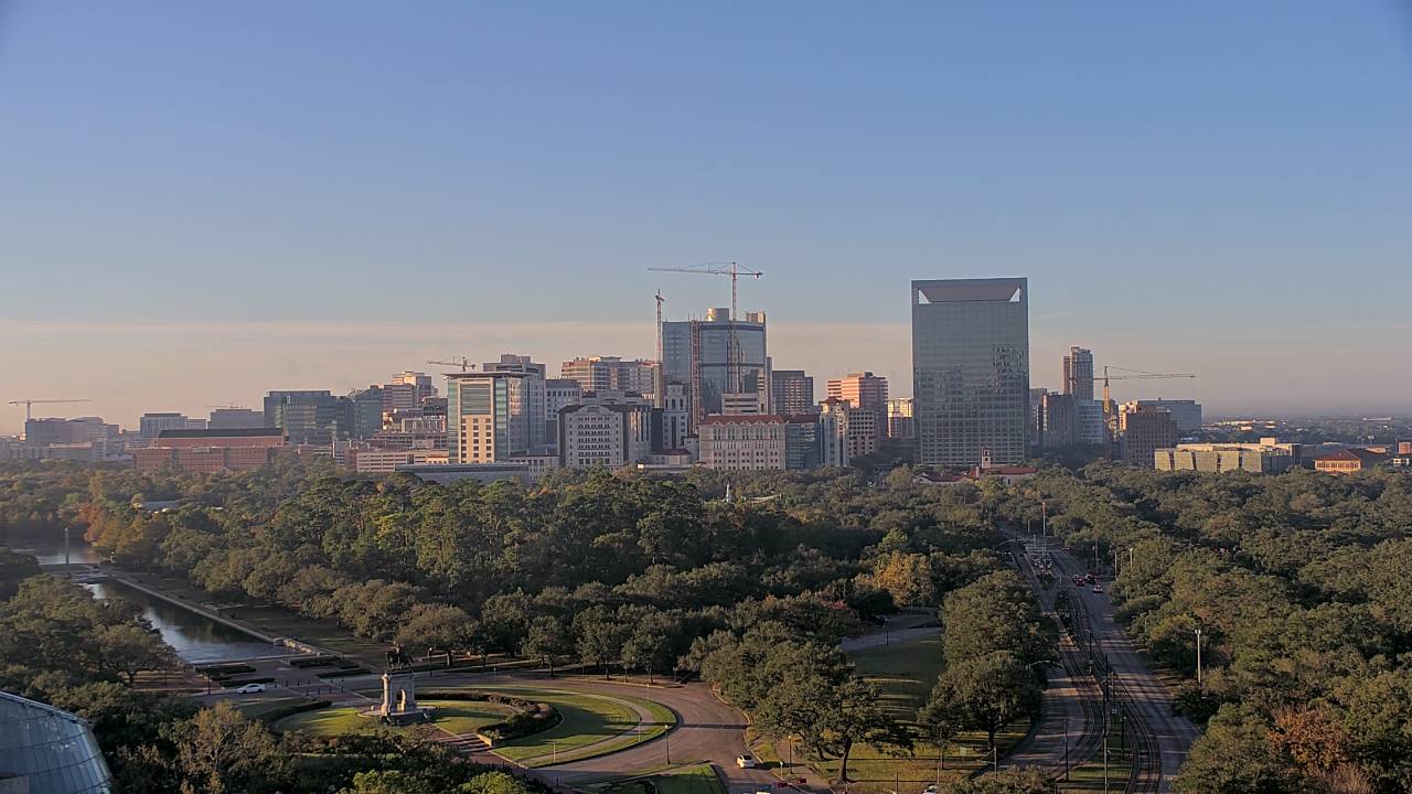 Thumbnail for current weather camera view from Hotel ZaZa in Houston, Texas