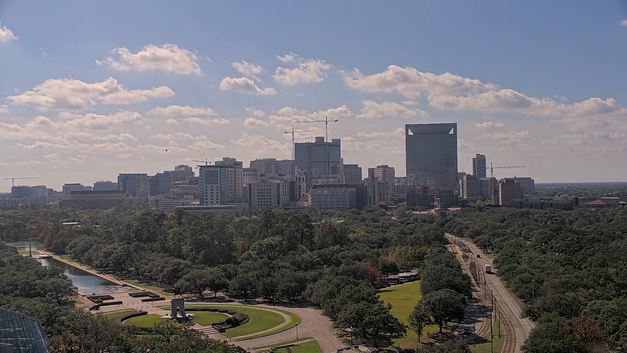 Thumbnail for current weather camera view from Hotel ZaZa in Houston, Texas