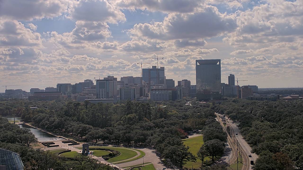 Thumbnail for current weather camera view from Hotel ZaZa in Houston, Texas