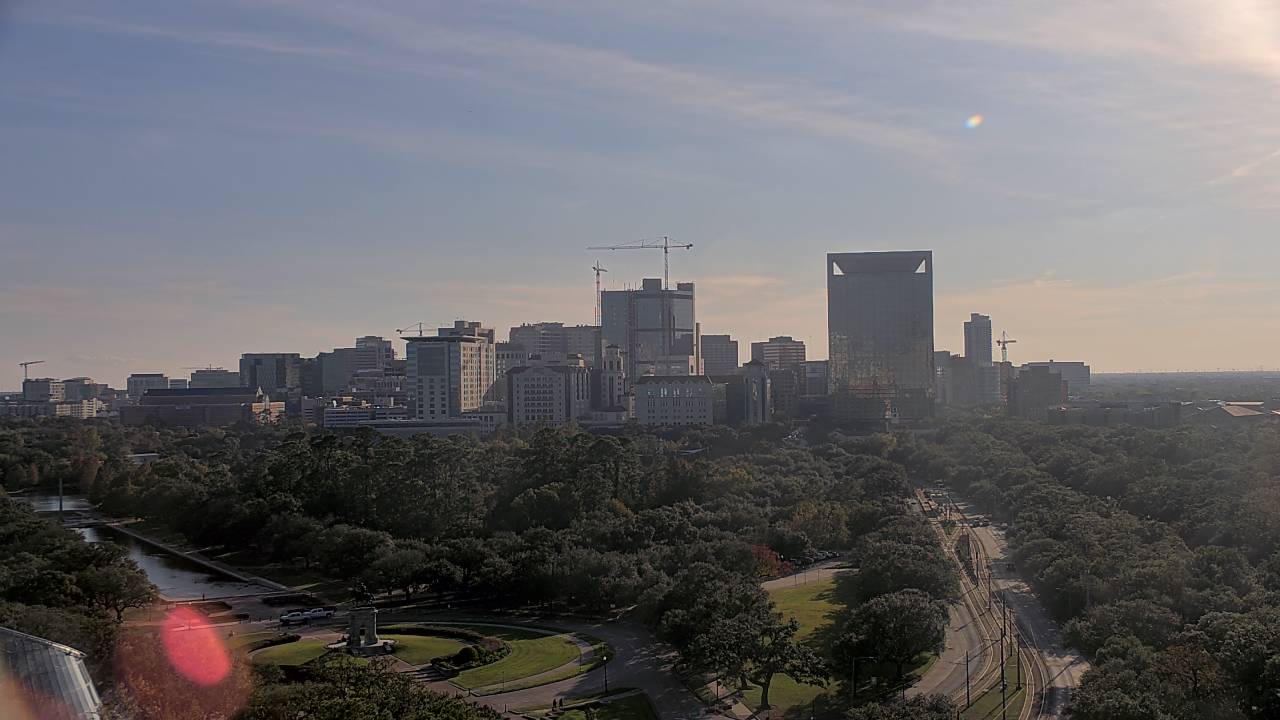 Thumbnail for current weather camera view from Hotel ZaZa in Houston, Texas