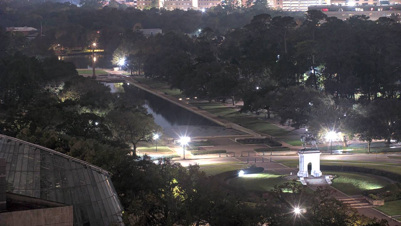 Thumbnail for current weather camera view from Hotel ZaZa in Houston, Texas