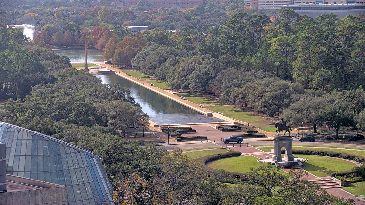 Thumbnail for current weather camera view from Hotel ZaZa in Houston, Texas