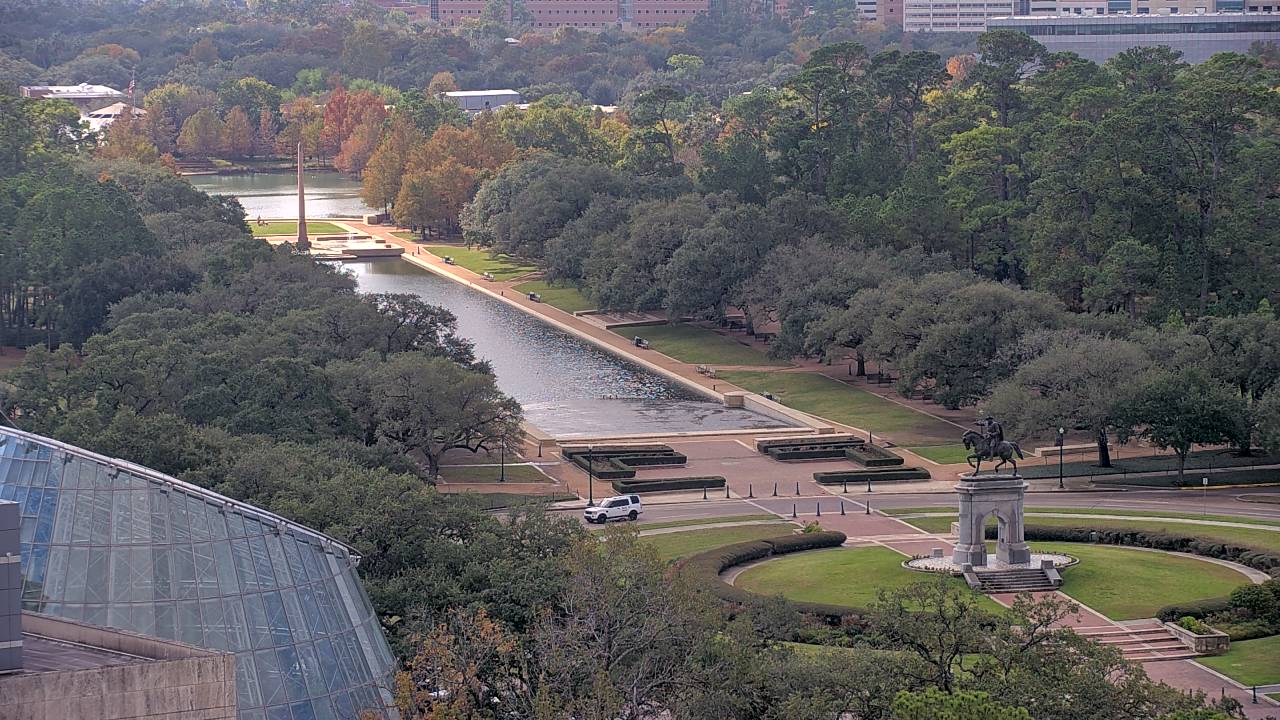 Thumbnail for current weather camera view from Hotel ZaZa in Houston, Texas