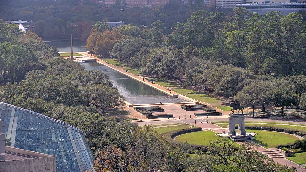 Thumbnail for current weather camera view from Hotel ZaZa in Houston, Texas