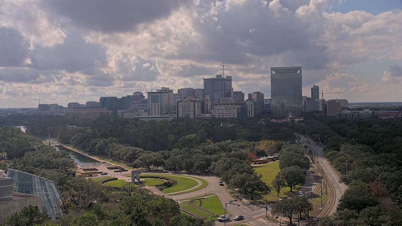 Thumbnail for current weather camera view from Hotel ZaZa in Houston, Texas