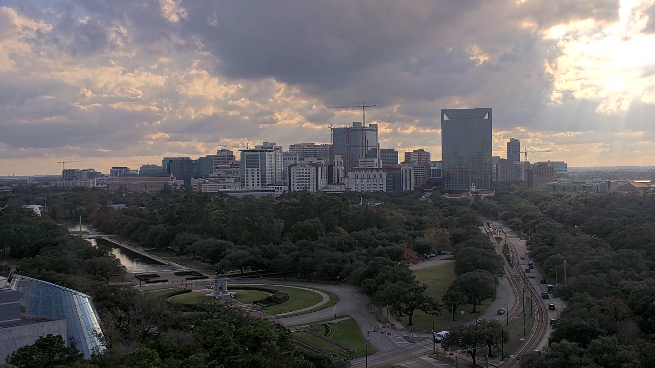 Thumbnail for current weather camera view from Hotel ZaZa in Houston, Texas