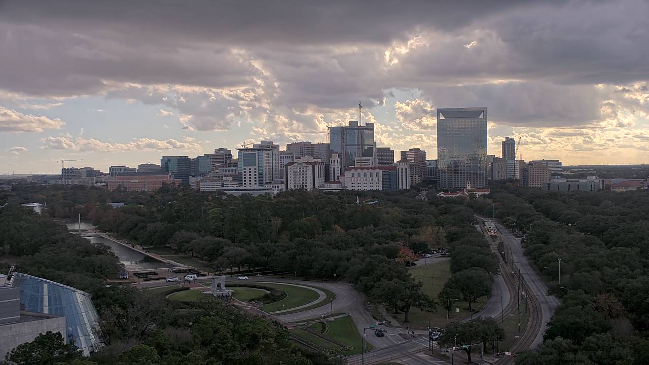 Thumbnail for current weather camera view from Hotel ZaZa in Houston, Texas