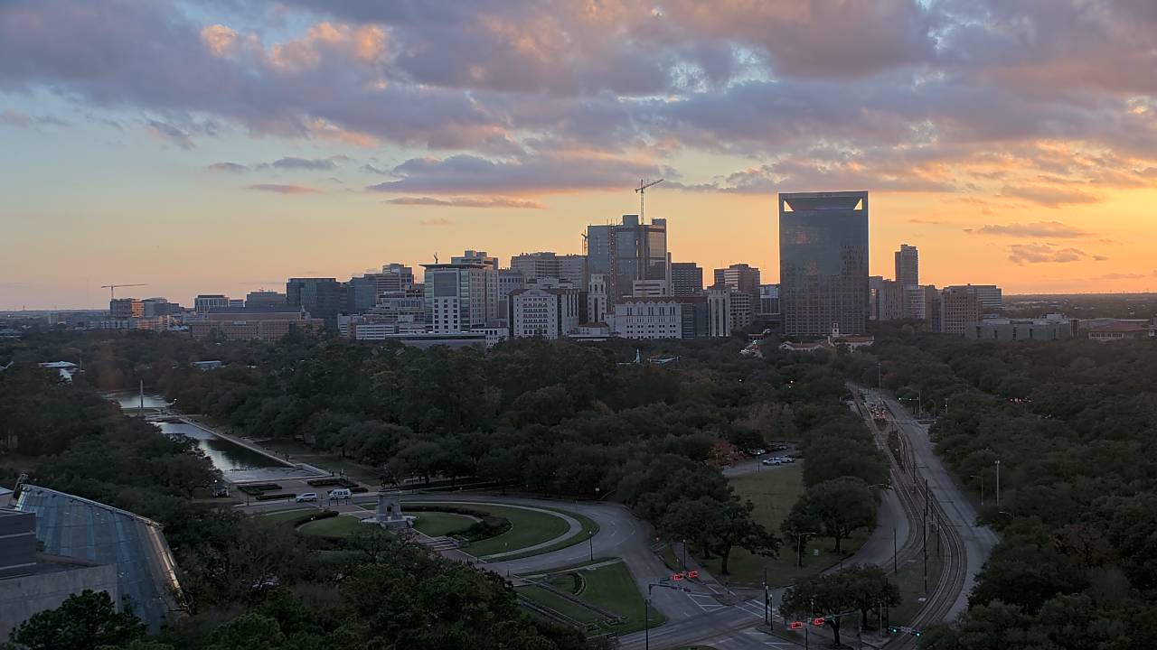 Thumbnail for current weather camera view from Hotel ZaZa in Houston, Texas