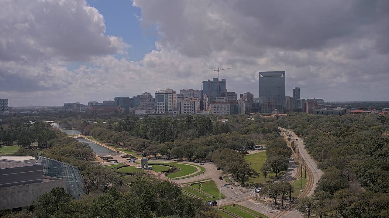 Thumbnail for current weather camera view from Hotel ZaZa in Houston, Texas