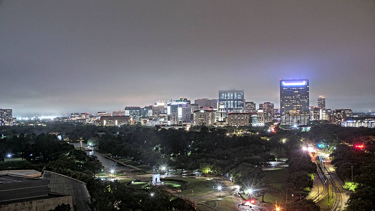 Thumbnail for current weather camera view from Hotel ZaZa in Houston, Texas