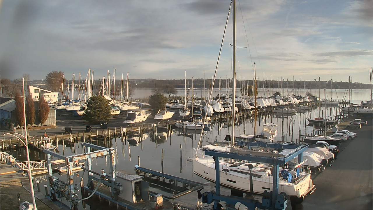 Thumbnail for current weather camera view from Tidewater Marina in Havre de Grace, Maryland