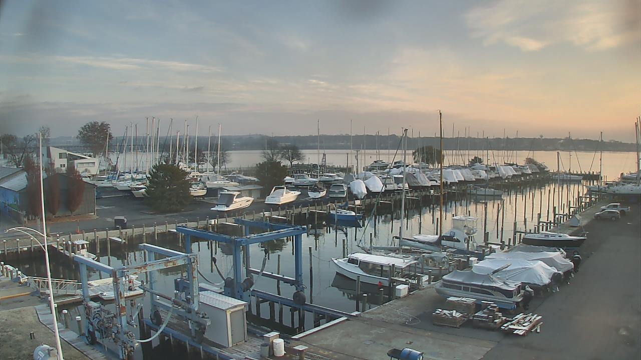 Thumbnail for current weather camera view from Tidewater Marina in Havre de Grace, Maryland
