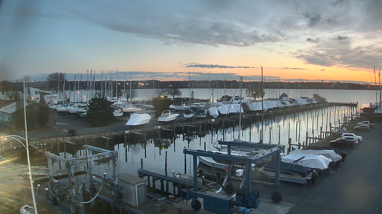 Thumbnail for current weather camera view from Tidewater Marina in Havre de Grace, Maryland