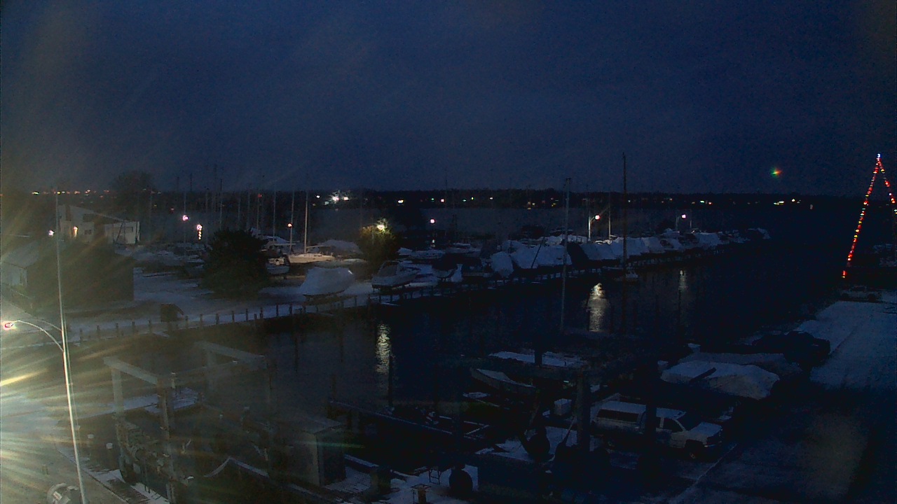 Thumbnail for current weather camera view from Tidewater Marina in Havre de Grace, Maryland