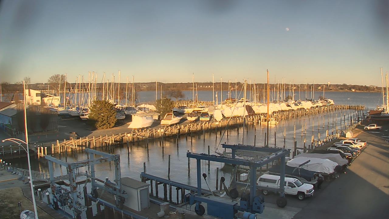 Thumbnail for current weather camera view from Tidewater Marina in Havre de Grace, Maryland