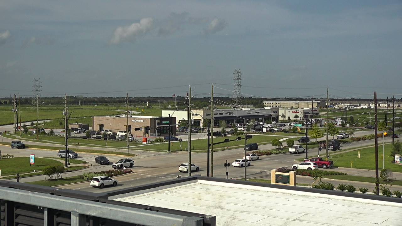 Thumbnail for current weather camera view from Iowa Colony Police Department in Meridiana, Texas