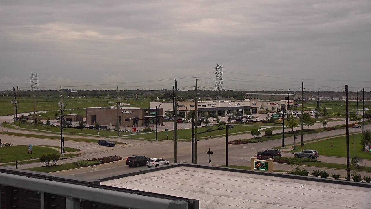 Thumbnail for current weather camera view from Iowa Colony Police Department in Meridiana, Texas
