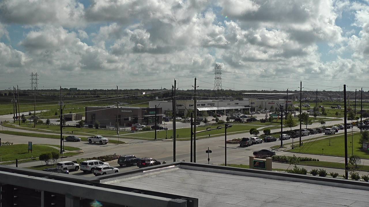 Thumbnail for current weather camera view from Iowa Colony Police Department in Meridiana, Texas