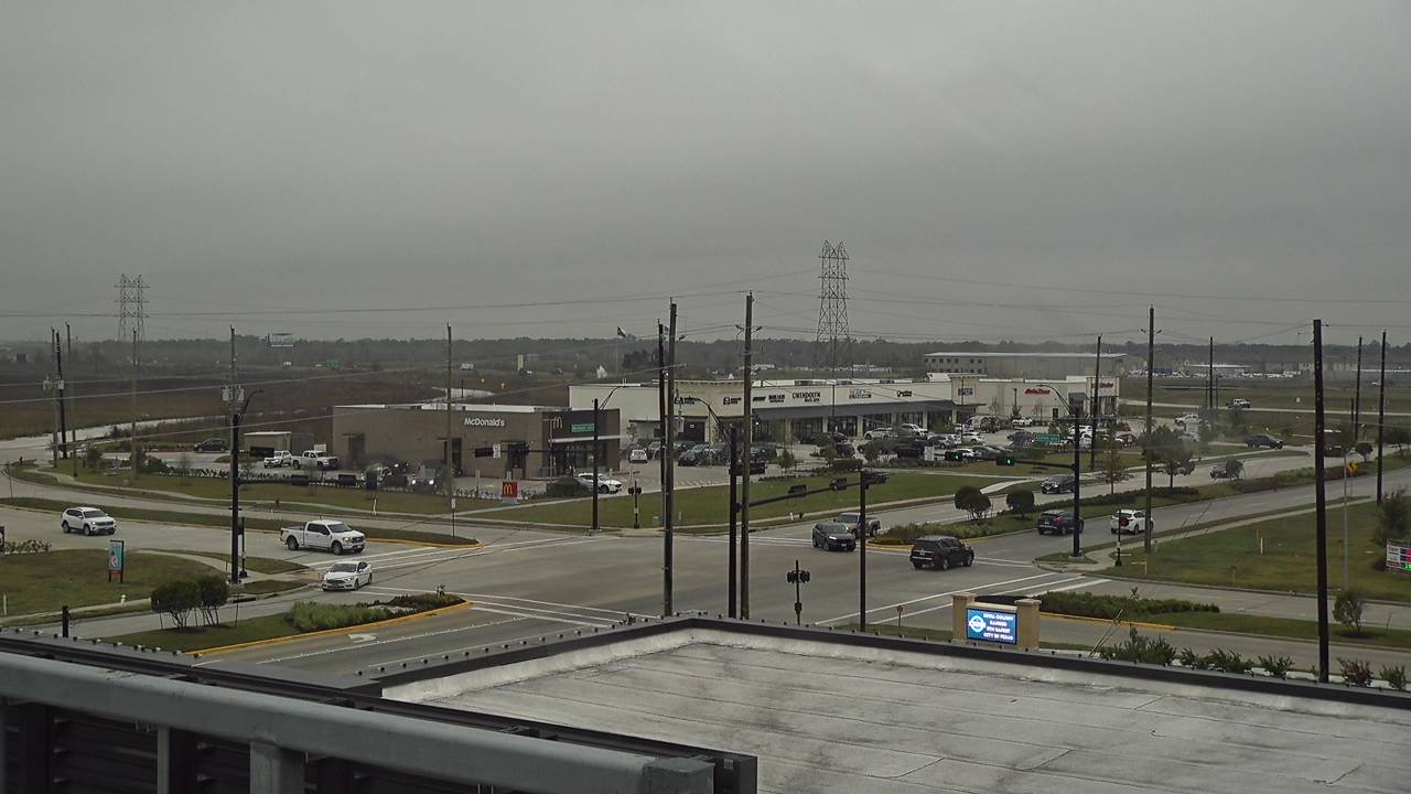 Thumbnail for current weather camera view from Iowa Colony Police Department in Meridiana, Texas