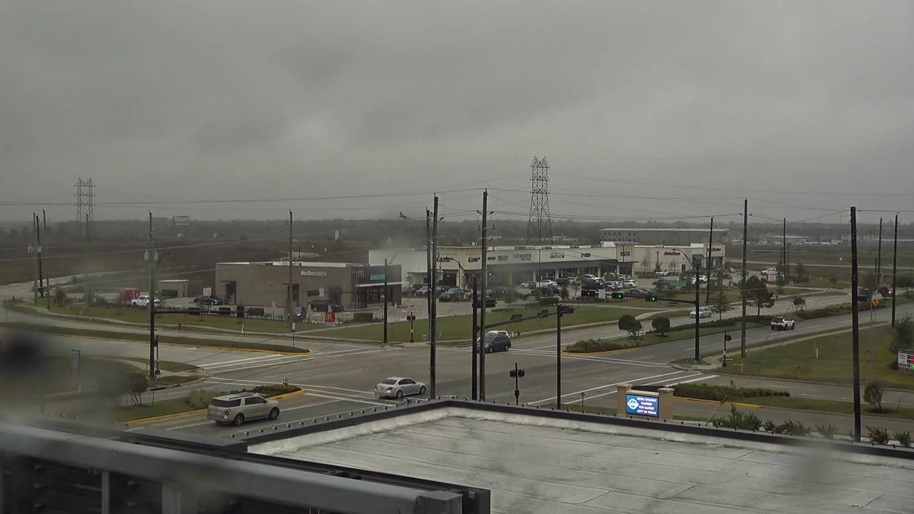 Thumbnail for current weather camera view from Iowa Colony Police Department in Meridiana, Texas
