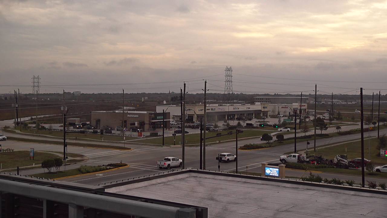 Thumbnail for current weather camera view from Iowa Colony Police Department in Meridiana, Texas