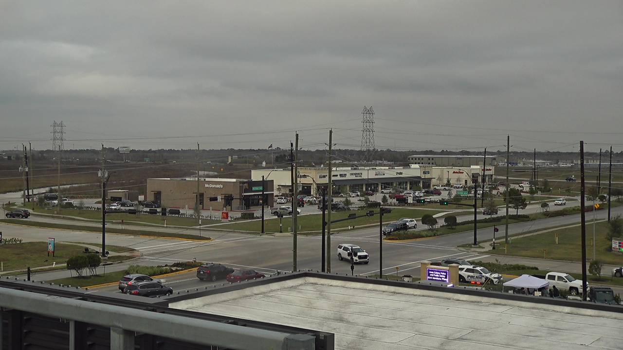 Thumbnail for current weather camera view from Iowa Colony Police Department in Meridiana, Texas