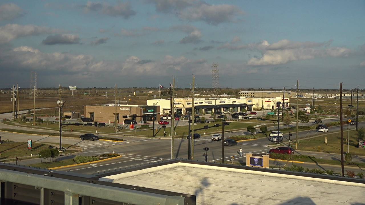 Thumbnail for current weather camera view from Iowa Colony Police Department in Meridiana, Texas