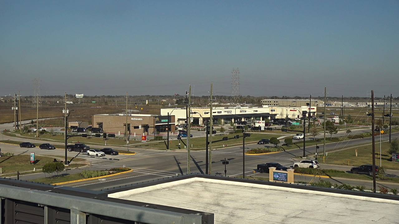 Thumbnail for current weather camera view from Iowa Colony Police Department in Meridiana, Texas