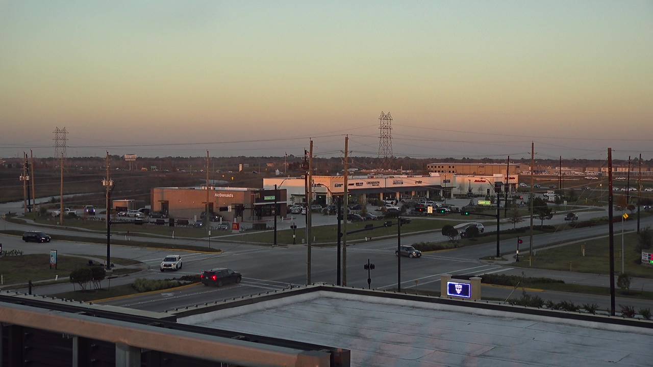 Thumbnail for current weather camera view from Iowa Colony Police Department in Meridiana, Texas