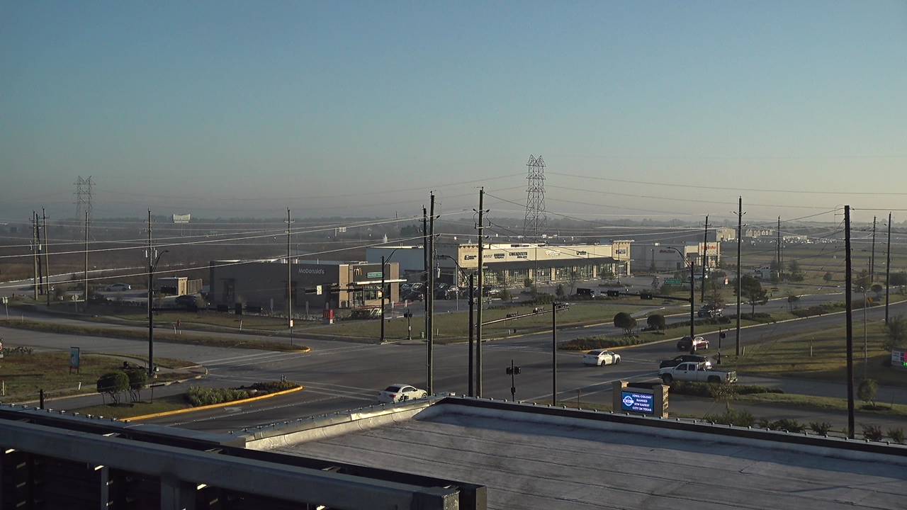 Thumbnail for current weather camera view from Iowa Colony Police Department in Meridiana, Texas