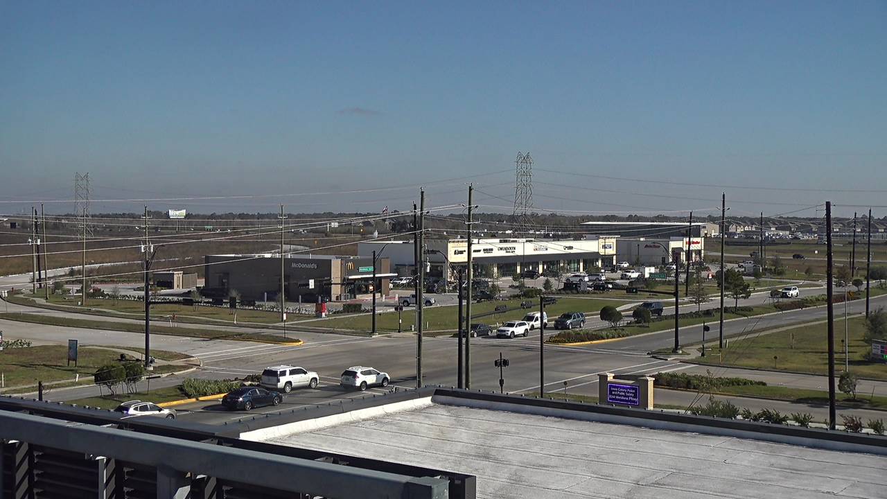 Thumbnail for current weather camera view from Iowa Colony Police Department in Meridiana, Texas