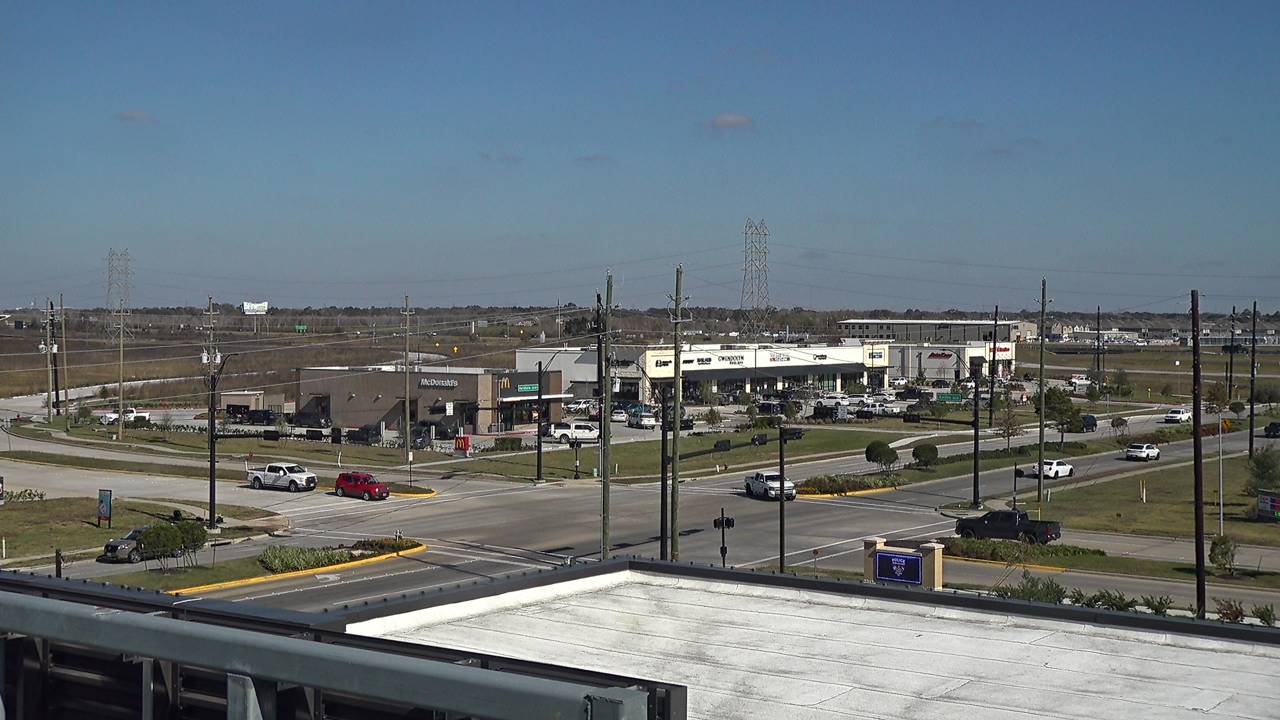 Thumbnail for current weather camera view from Iowa Colony Police Department in Meridiana, Texas