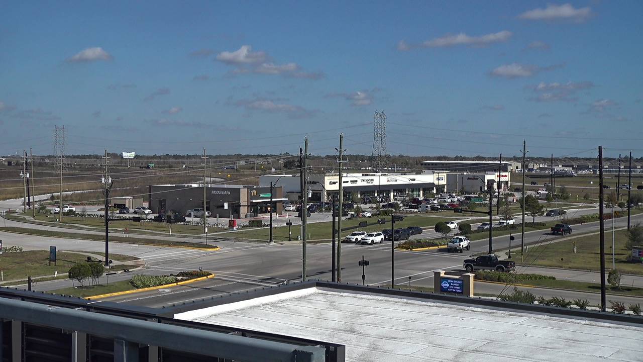 Thumbnail for current weather camera view from Iowa Colony Police Department in Meridiana, Texas