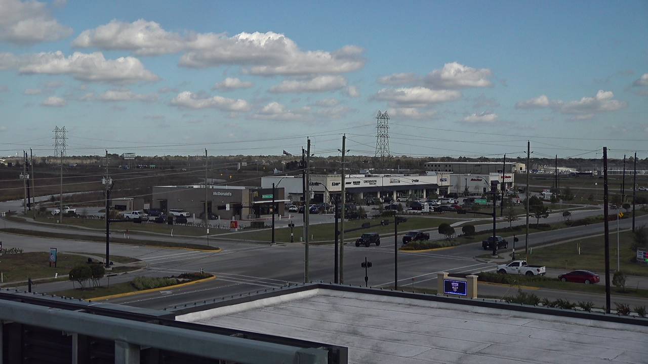 Thumbnail for current weather camera view from Iowa Colony Police Department in Meridiana, Texas