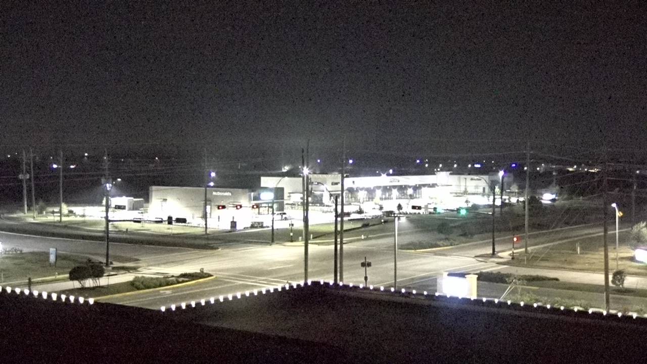 Thumbnail for current weather camera view from Iowa Colony Police Department in Meridiana, Texas