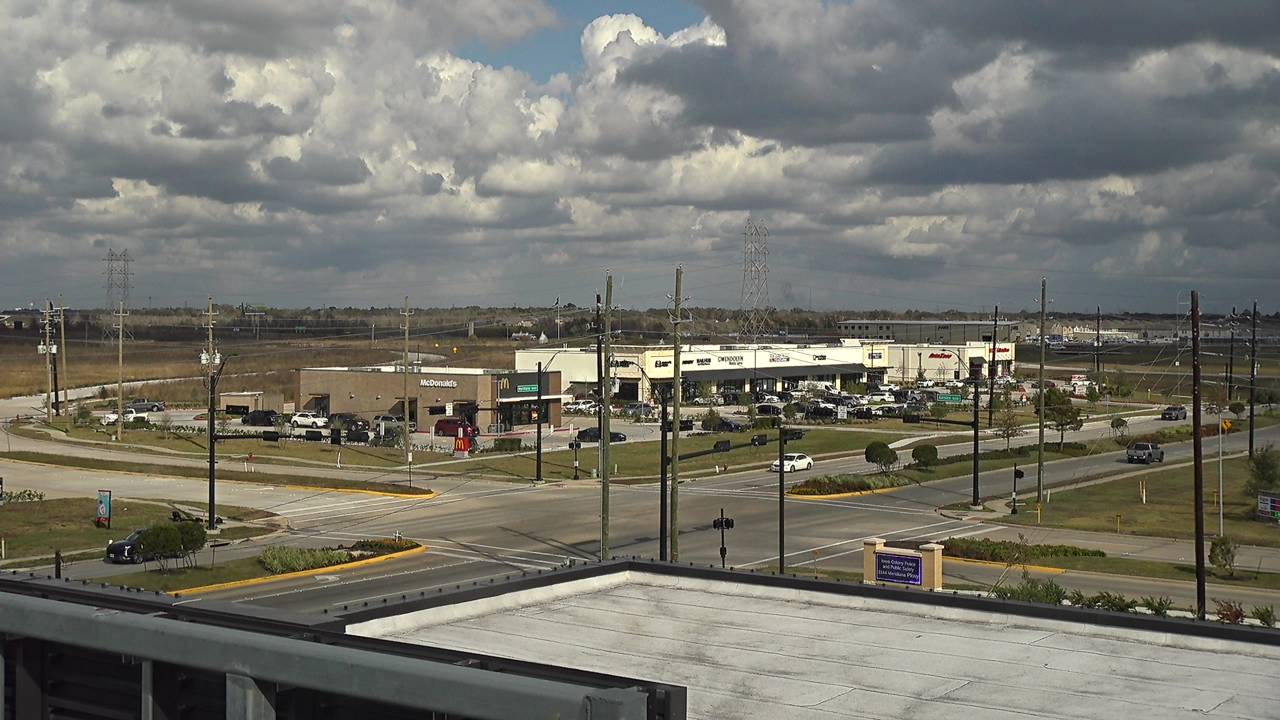 Thumbnail for current weather camera view from Iowa Colony Police Department in Meridiana, Texas