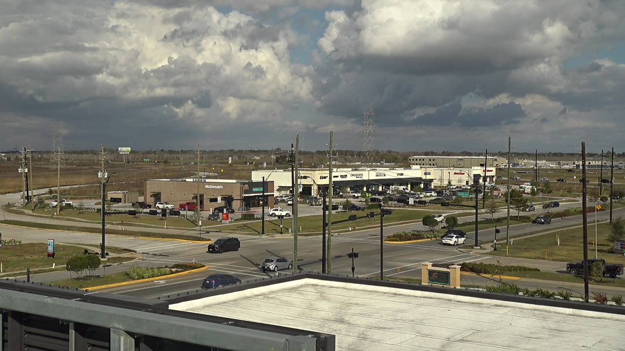 Thumbnail for current weather camera view from Iowa Colony Police Department in Meridiana, Texas