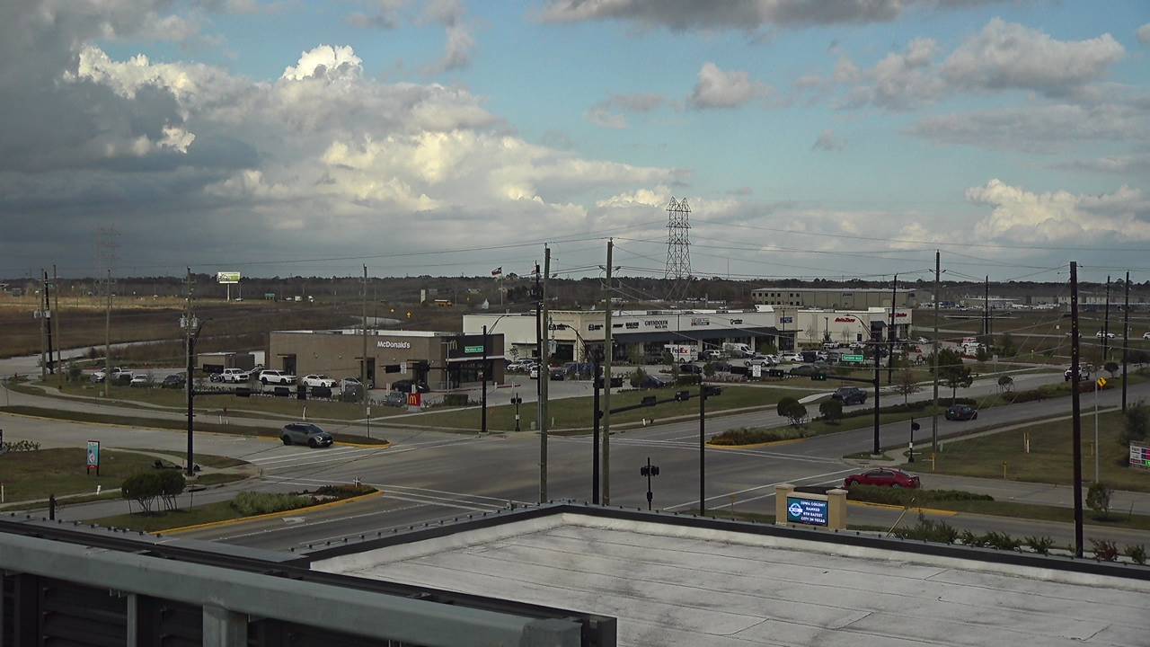 Thumbnail for current weather camera view from Iowa Colony Police Department in Meridiana, Texas