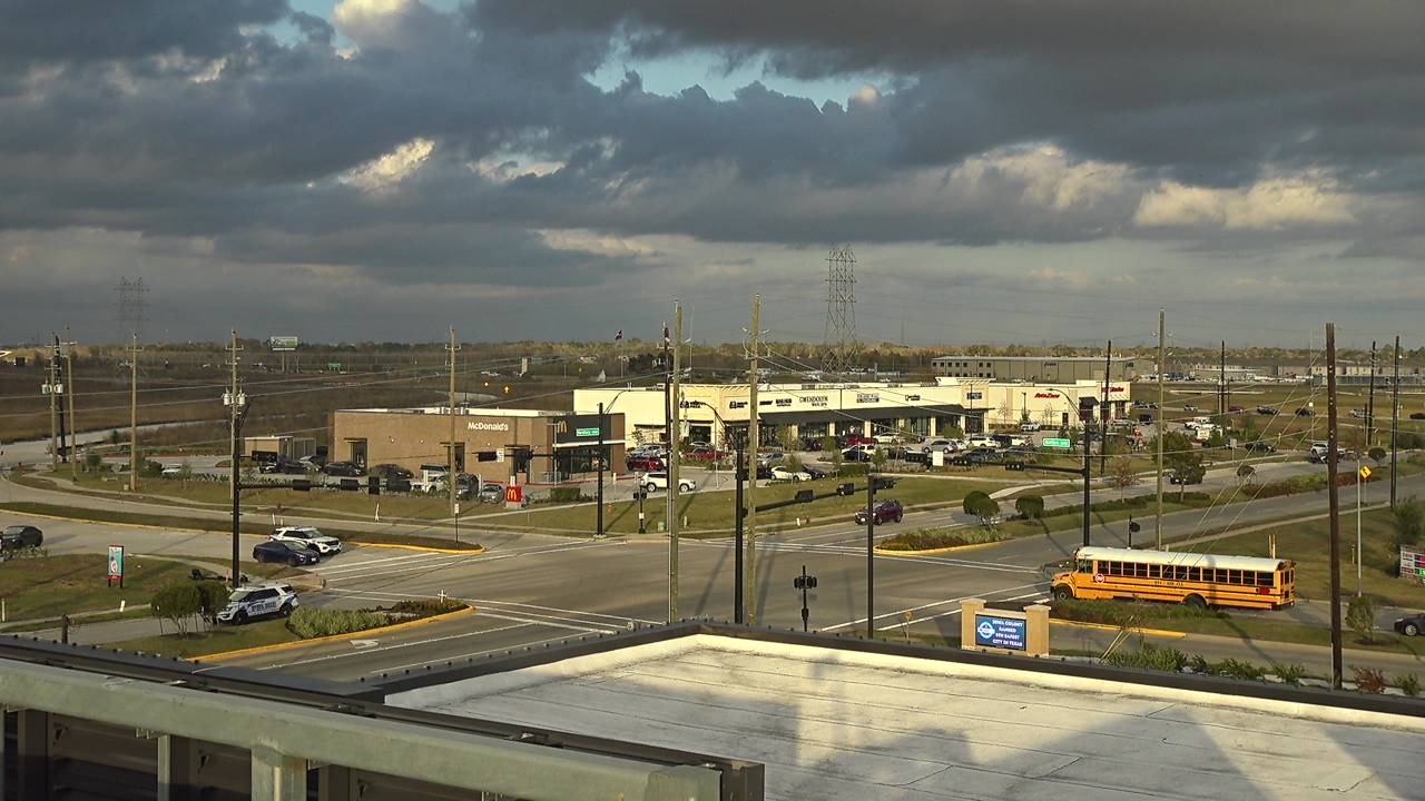 Thumbnail for current weather camera view from Iowa Colony Police Department in Meridiana, Texas