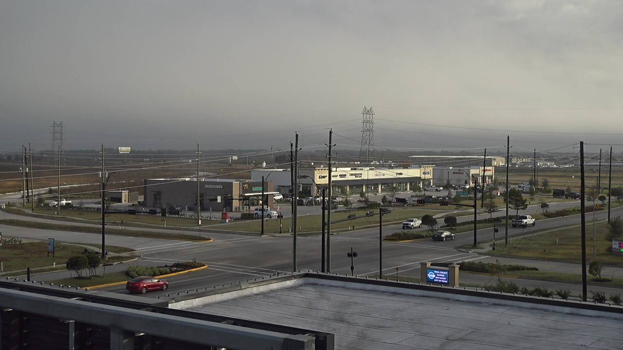 Thumbnail for current weather camera view from Iowa Colony Police Department in Meridiana, Texas