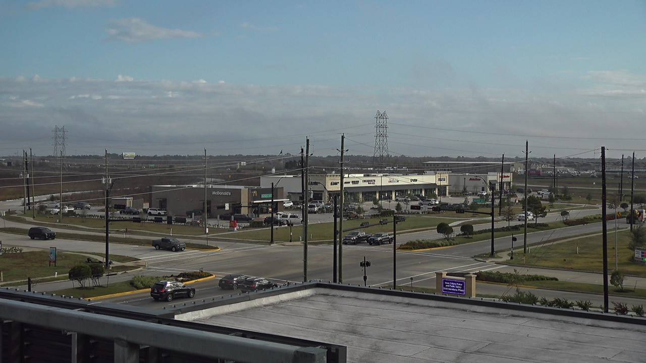 Thumbnail for current weather camera view from Iowa Colony Police Department in Meridiana, Texas
