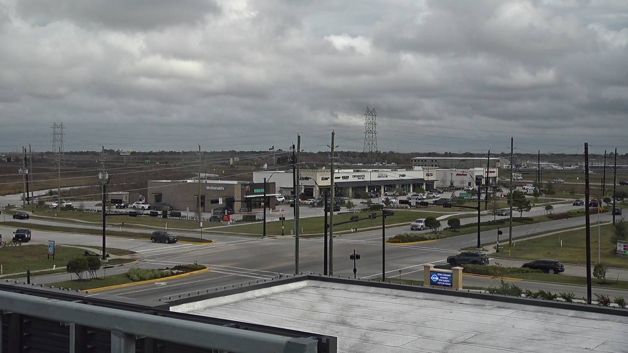 Thumbnail for current weather camera view from Iowa Colony Police Department in Meridiana, Texas