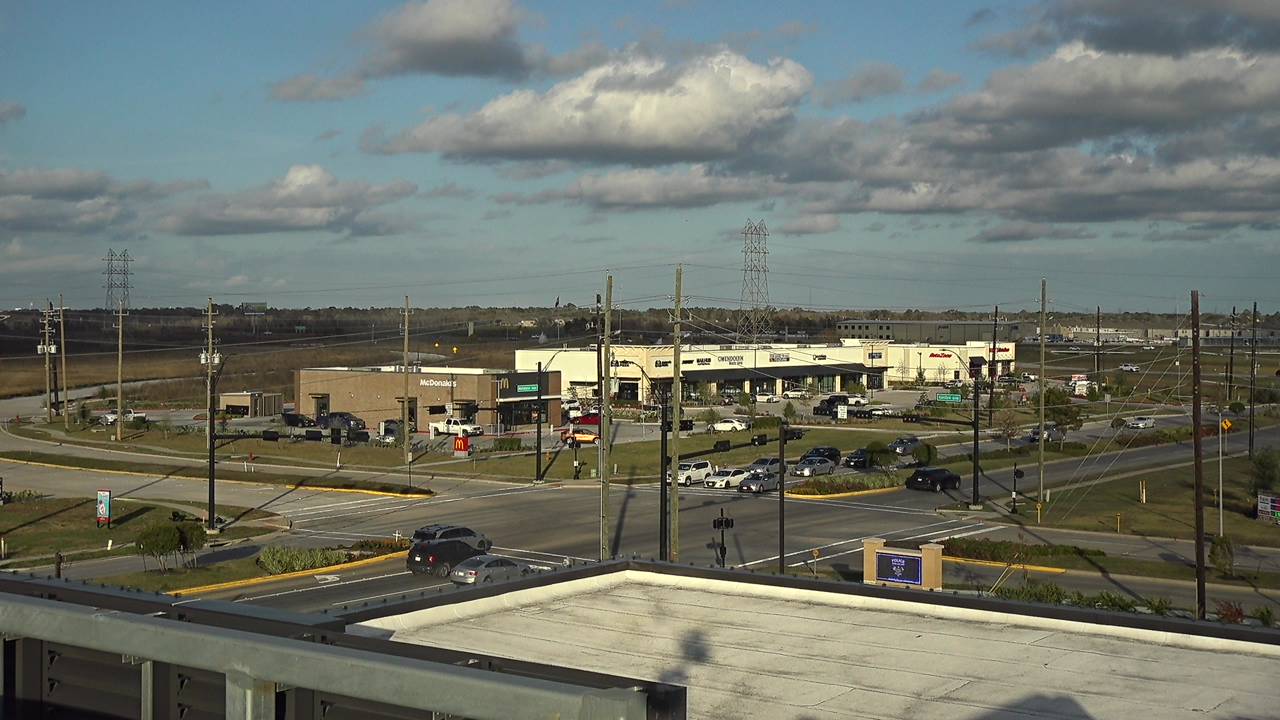 Thumbnail for current weather camera view from Iowa Colony Police Department in Meridiana, Texas