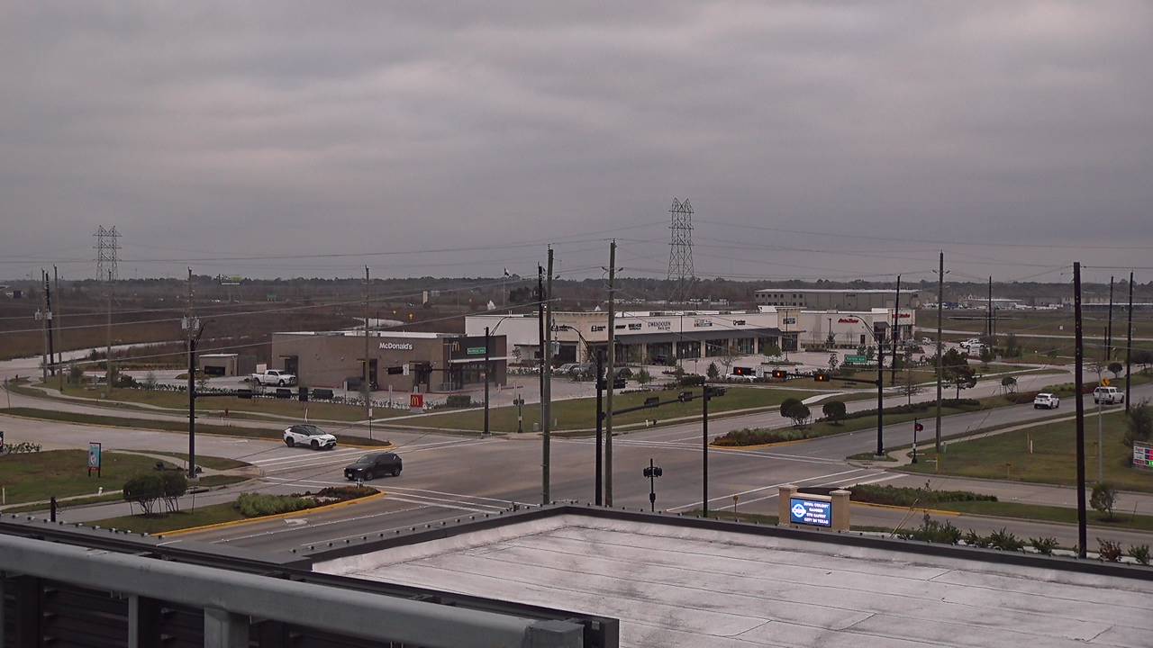 Thumbnail for current weather camera view from Iowa Colony Police Department in Meridiana, Texas