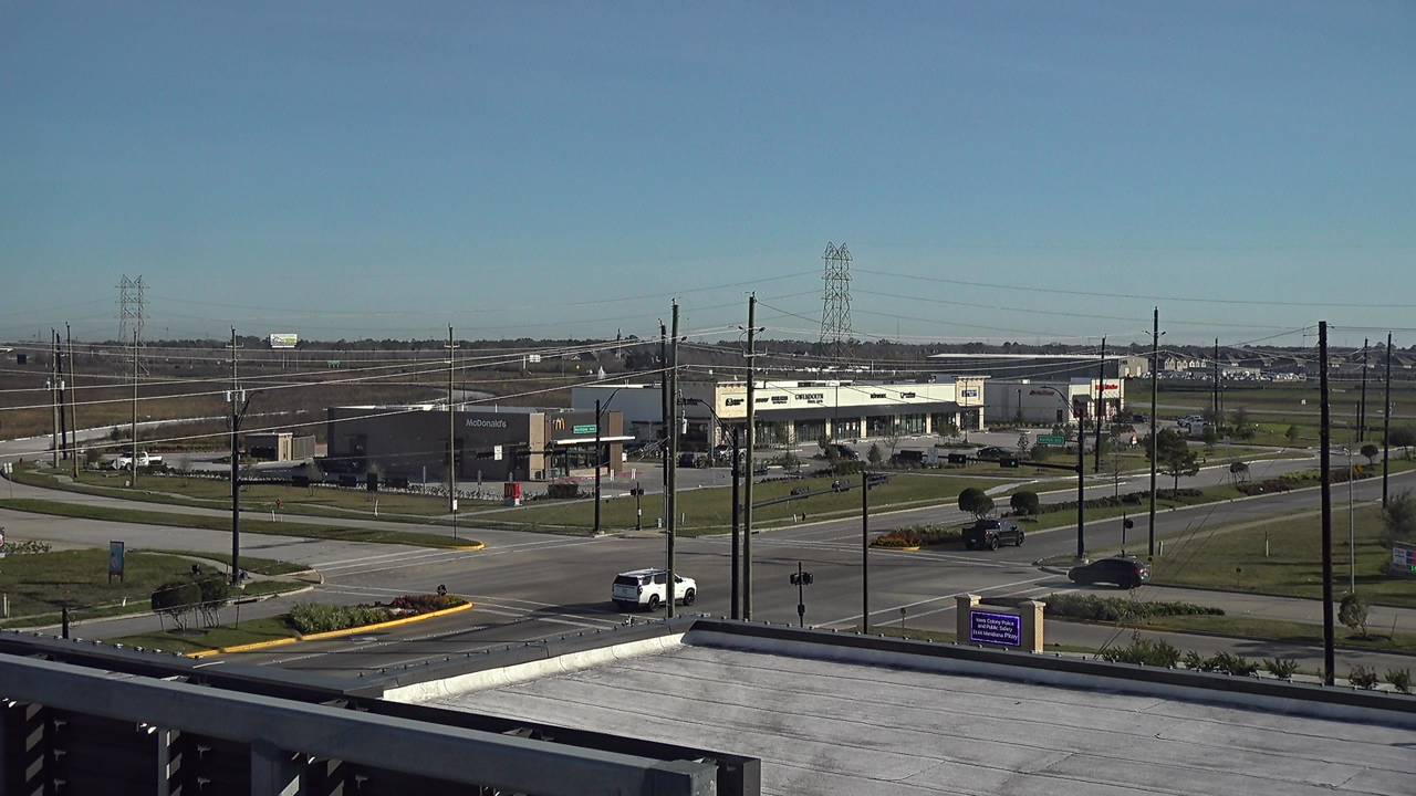 Thumbnail for current weather camera view from Iowa Colony Police Department in Meridiana, Texas
