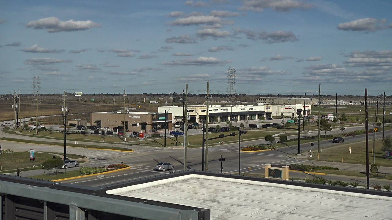 Thumbnail for current weather camera view from Iowa Colony Police Department in Meridiana, Texas